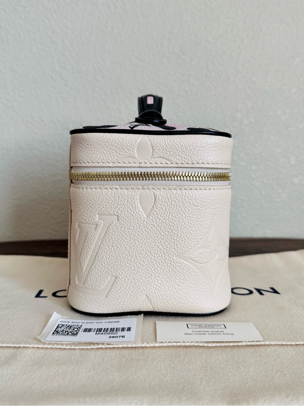 ❌SOLD❌NEW LOUIS VUITTON Limited Edition Wild At Heart Empreitne Nice Mini Vanity - Picture 6 of 8